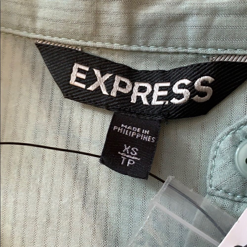 Express green button down top size XS NWT NWT - image 6
